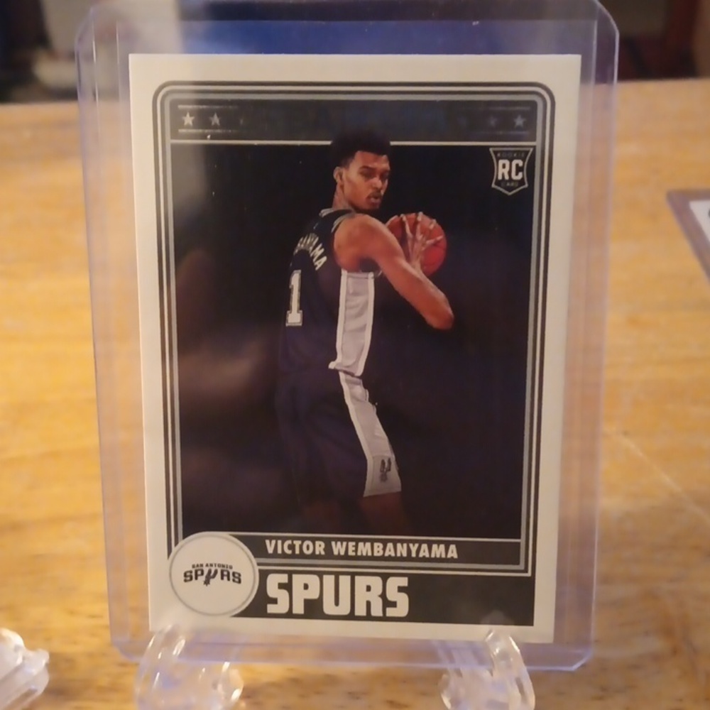 Victor Wembanyama Rookie card